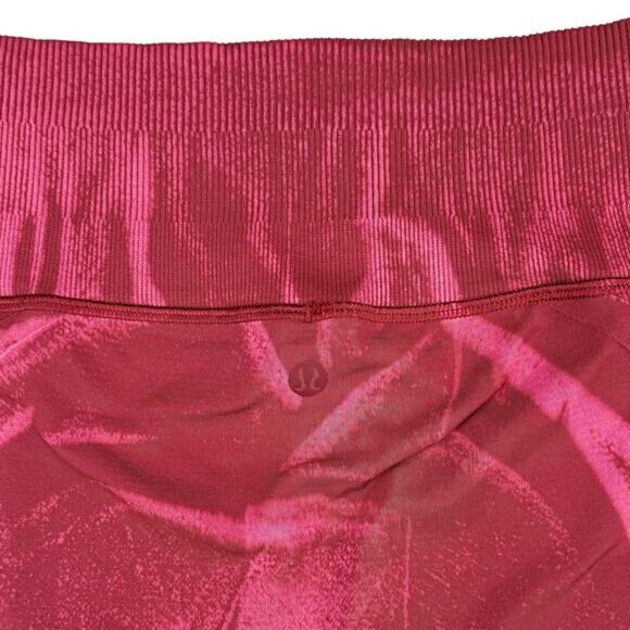 Lululemon Ebb to Street Tight *Wash In Stone Wash Chianti Size 10 - Picture 8 of 9